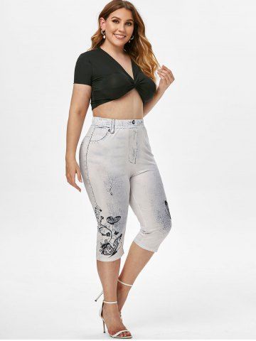 

Plus Size Butterfly Print Capri Jeggings, White