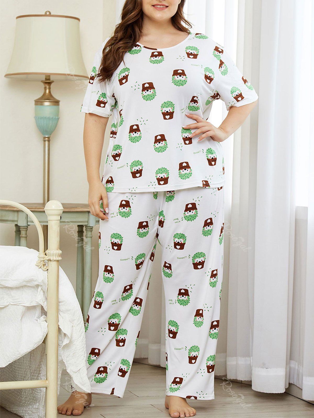 

Plus Size Cartoon Hedgehog Print Pajama Set, White