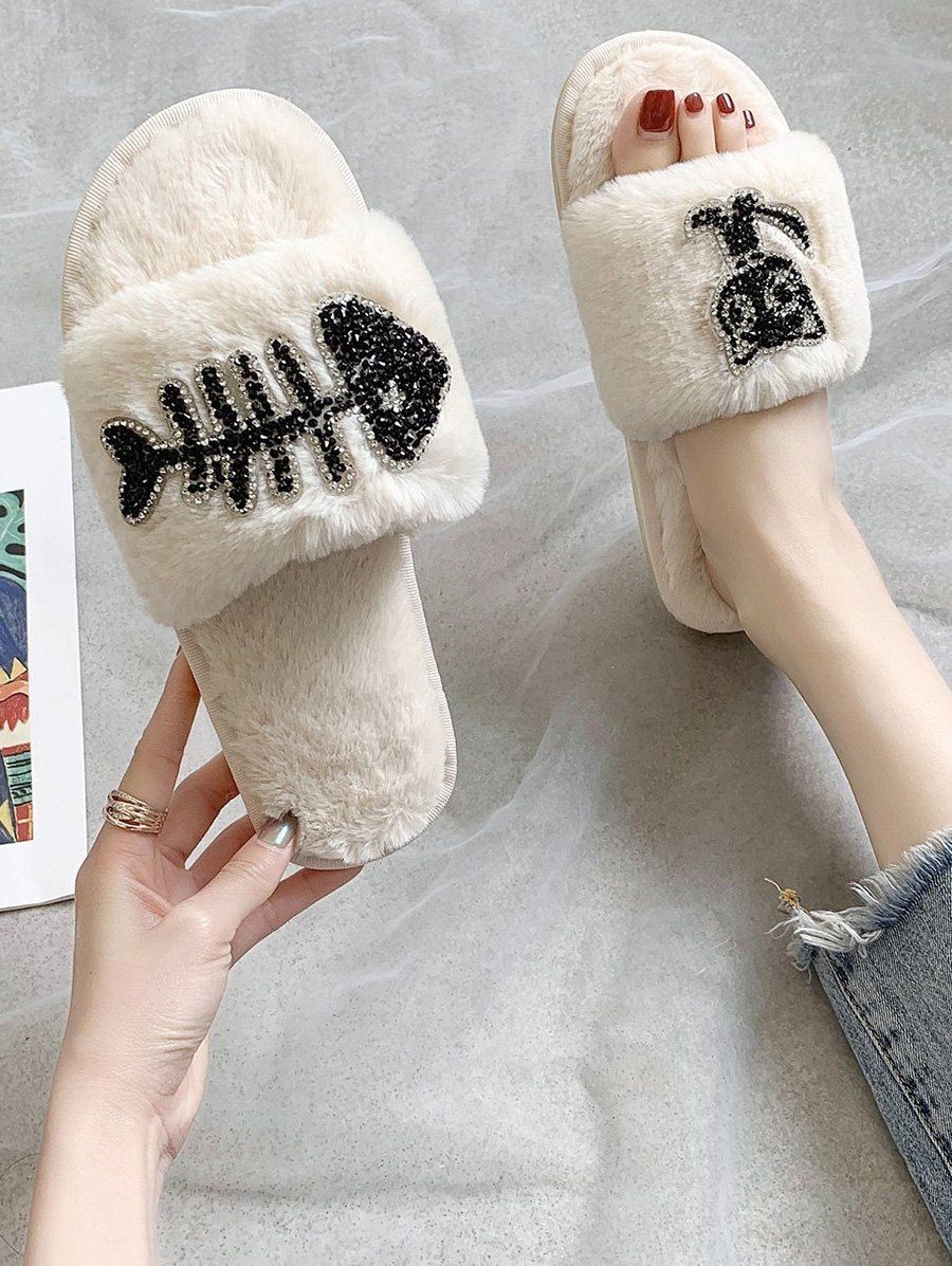 

Indoor Furry Cute Slippers for Women, Beige
