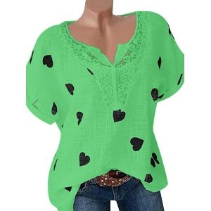 

Plus Size Lace Panel Heart Print Blouse, Green