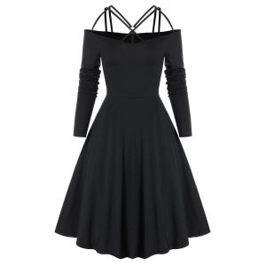 

Gothic Criss Cross O Ring Cold Shoulder Dress, Black