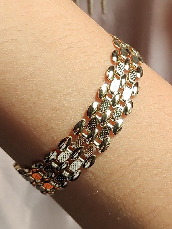 

Chain Wide Hollow Bracelet, Golden