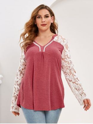 T-shirt Tunique Fleur Découpe en V Au Crochet de Grande Taille