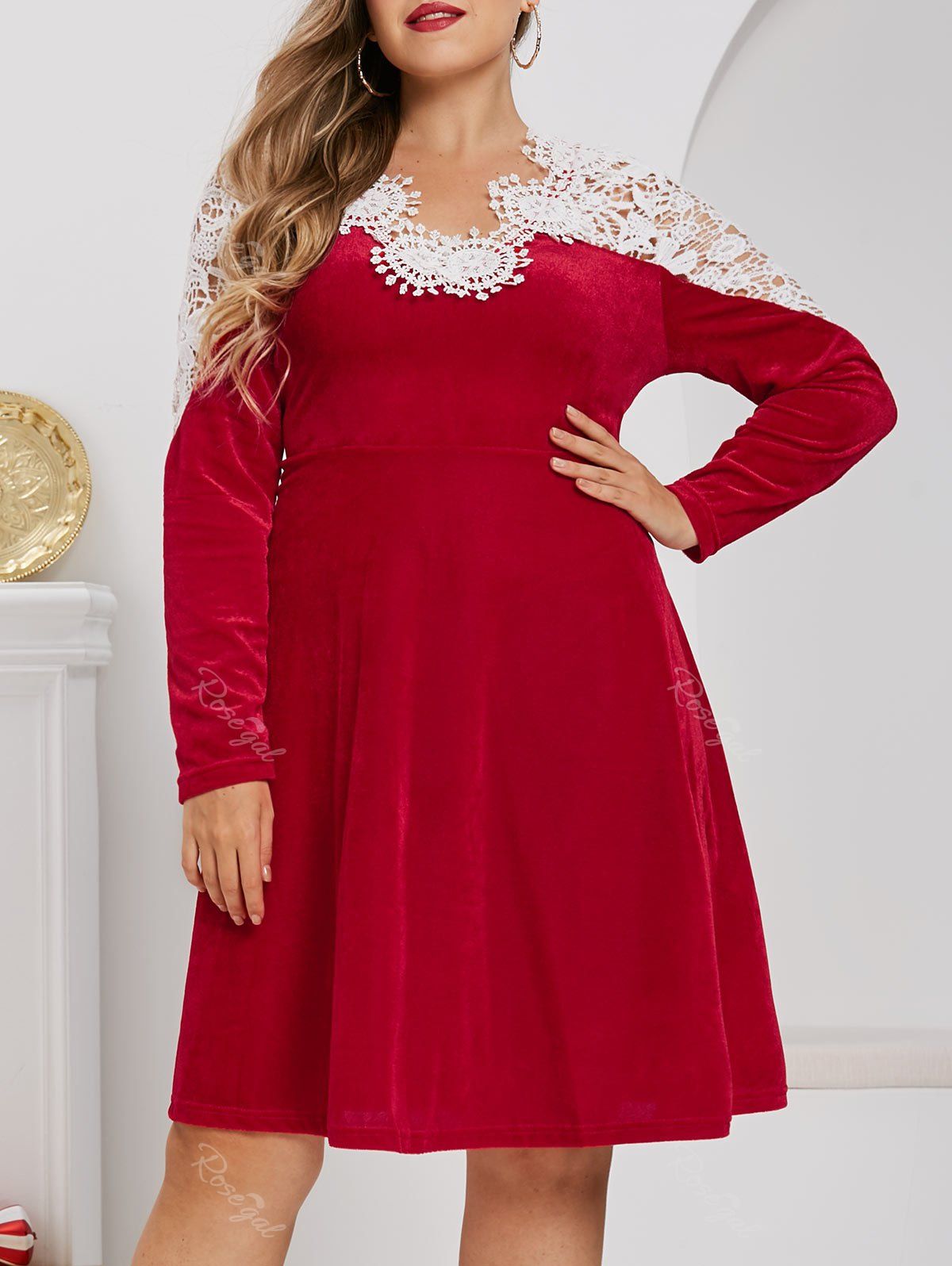 

Plus Size Velvet Christmas Applique Panel A Line Dress, Red