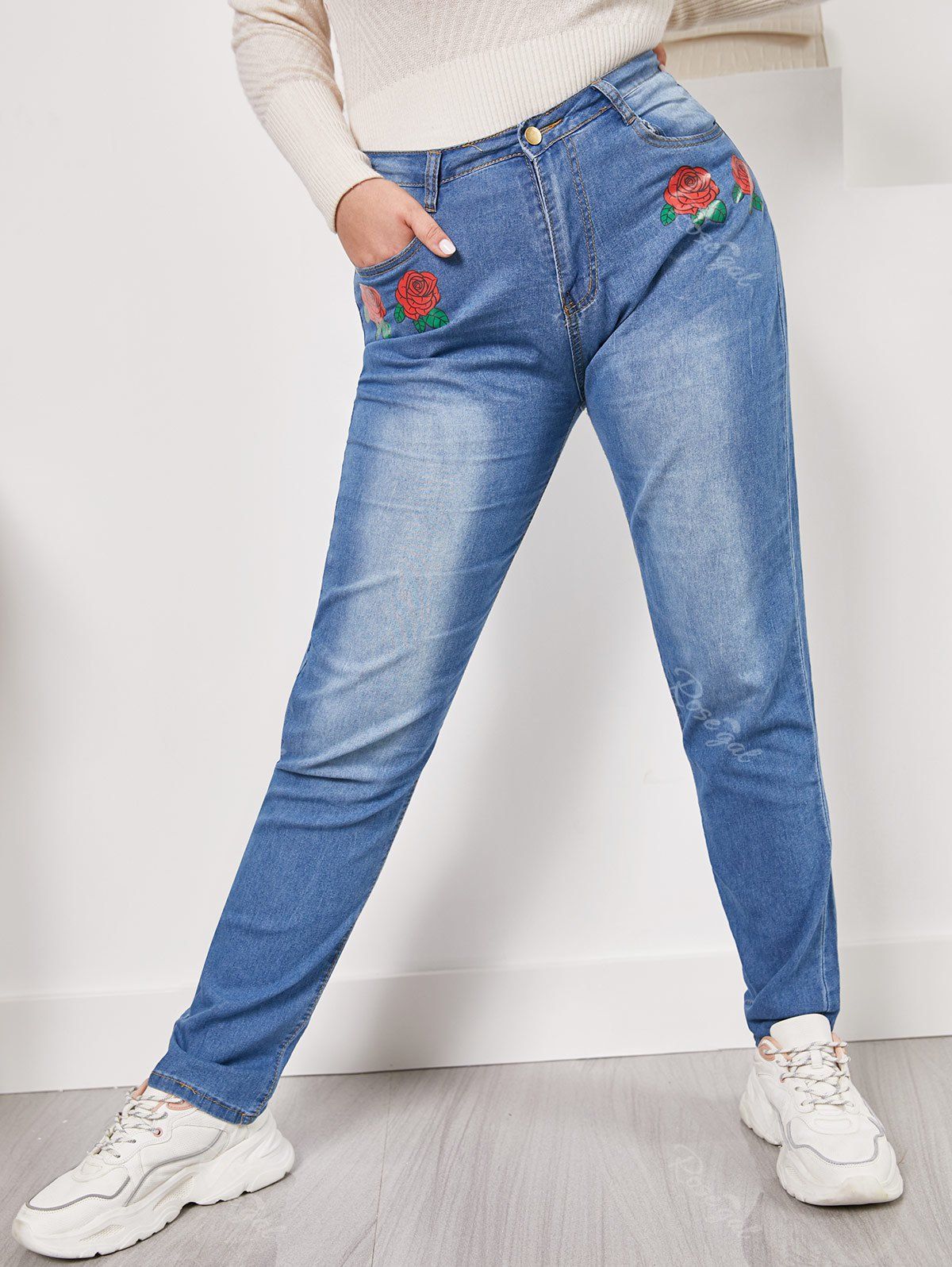 

Mid Rise Rose Flower Plus Size Skinny Jeans, Blue