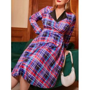 

Long Sleeve Plaid Plus Size Surplice Dress, Purple