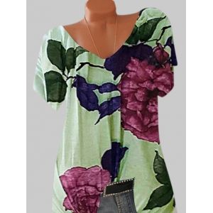 

Plus Size Batwing Sleeve Floral Print Tee, Light green