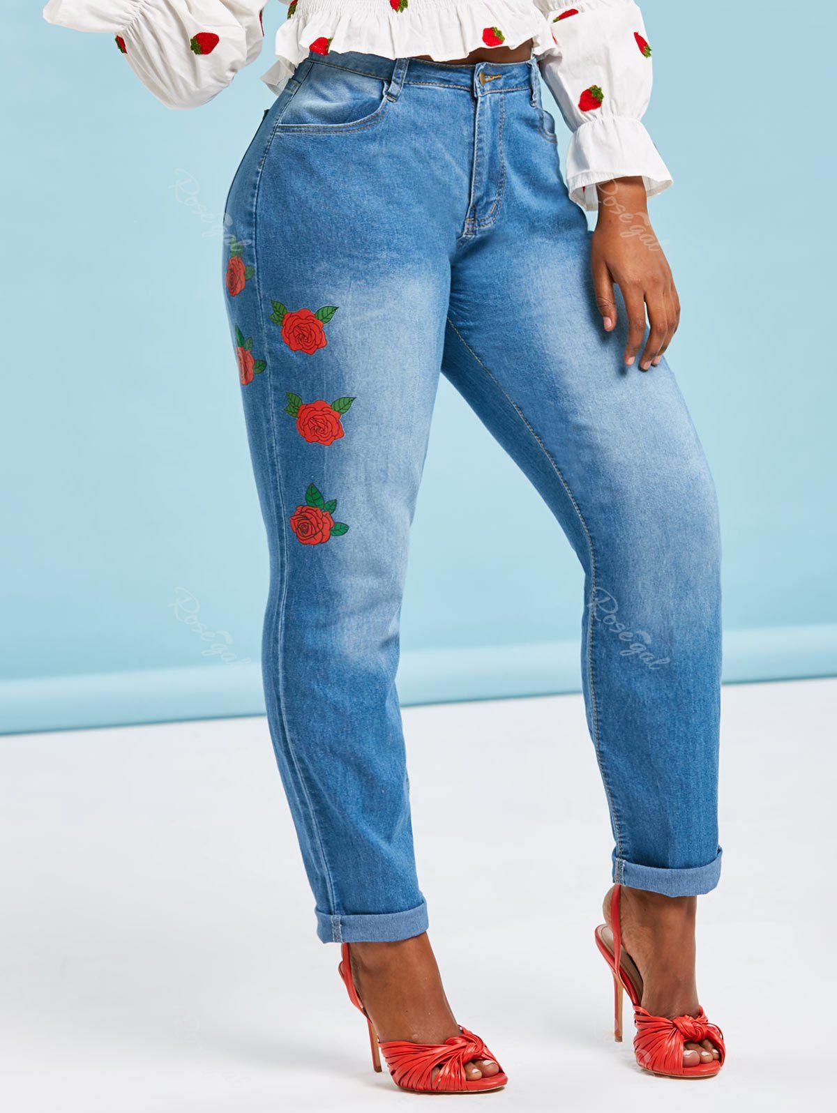 

Mid Rise Floral Rose Plus Size Skinny Jeans, Blue