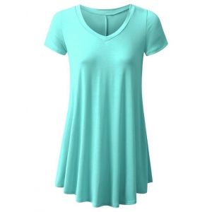 

Plus Size Plain Short Sleeve Long Tunic Tee, Light green