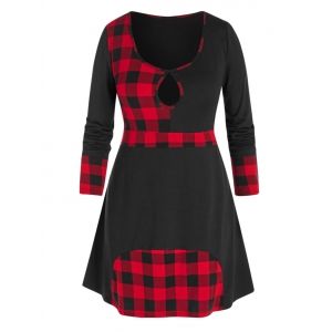 

Plus Size Plaid Keyhole T Shirt, Black