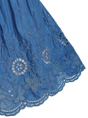 Plus Size Cold Shoulder Embroidery Scalloped Frilled Tee