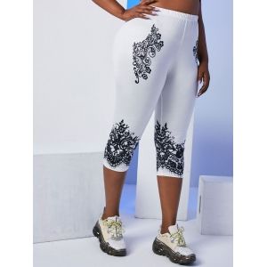 

Plus Size Printed High Rise Cropped Leggings, White