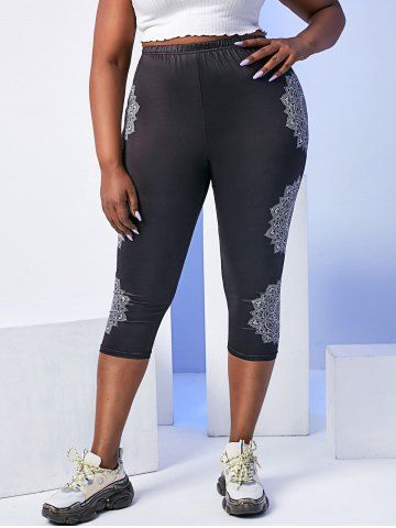 

Plus Size High Waisted Tribal Print Capri Leggings, Black