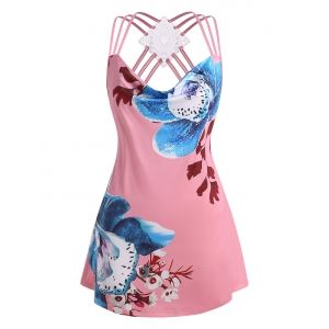 

Plus Size Flower Cowl Front Strappy Applique Panel Tank Top, Light pink