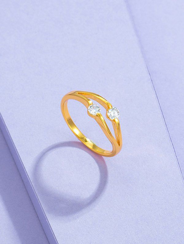 

Double Zircon Inlaid Split Shank Ring, Golden