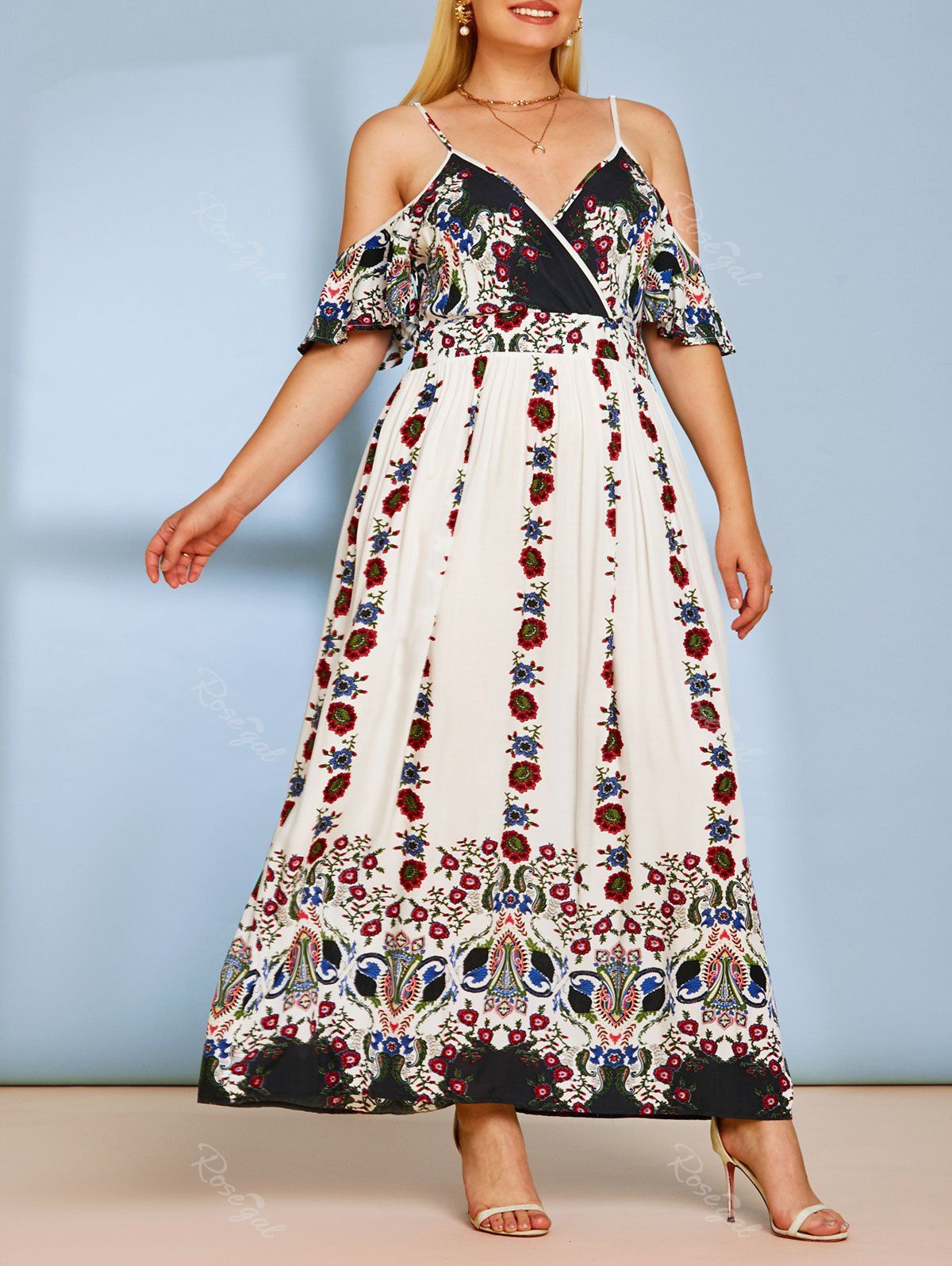 Outfit Plus Size Bohemian Floral Print Maxi Dress  