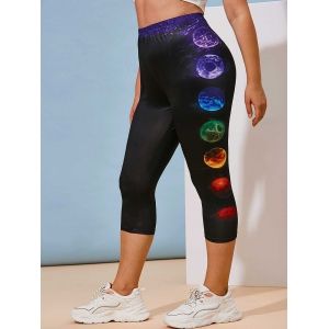 

Plus Size Planet Print Capri Leggings, Black