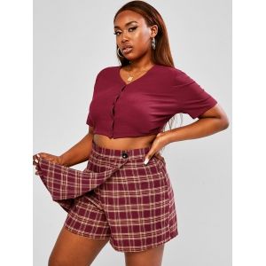 

Plus Size Button Up Ribbed Baby Top and Plaid Skorts Set, Deep red