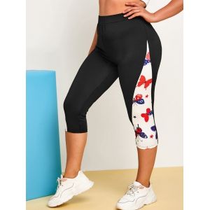 

Plus Size Patriotic Butterfly Print Capri Leggings, Black