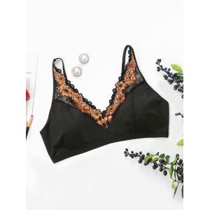 

Plus Size Lace Trim Bralette, Black