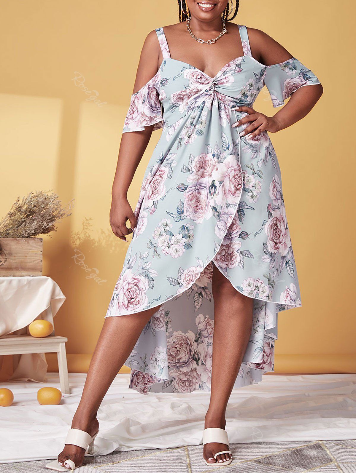 Cheap Plus Size Front Twist Floral Print Cold Shoulder Maxi Dress  