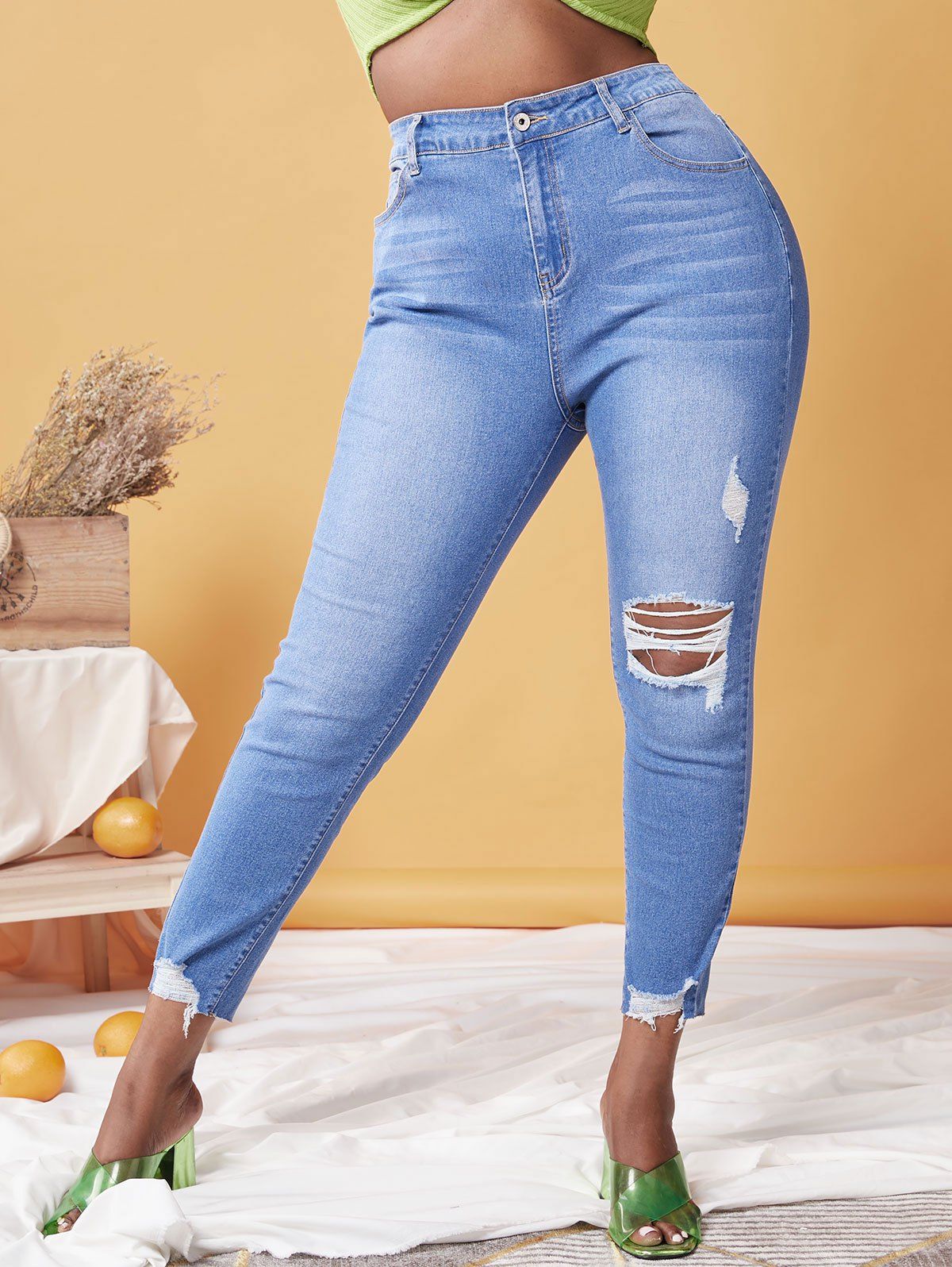 Plus frayed hem jeans Clearance