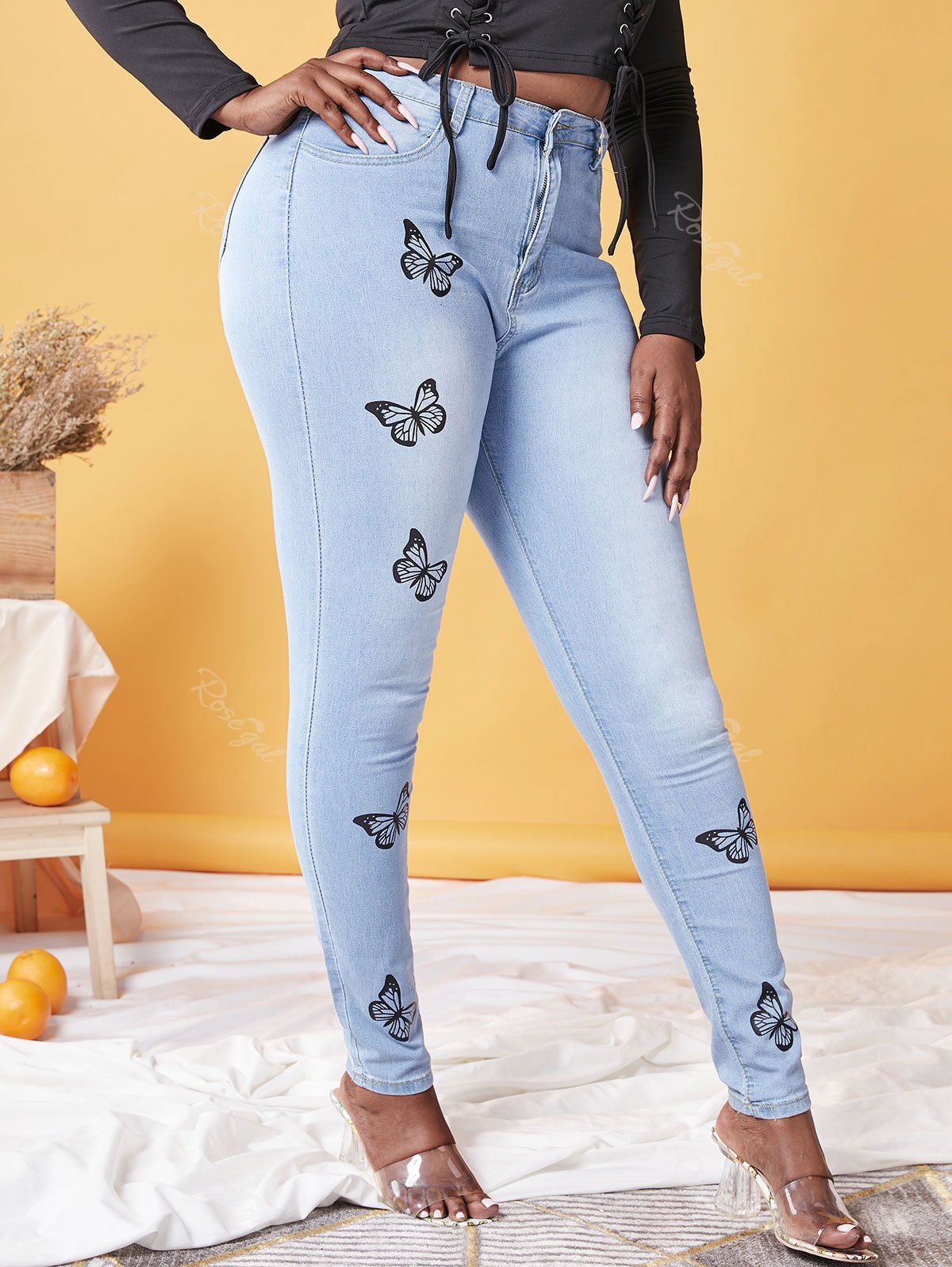 Plus Size Skinny Butterfly Print Jeans 