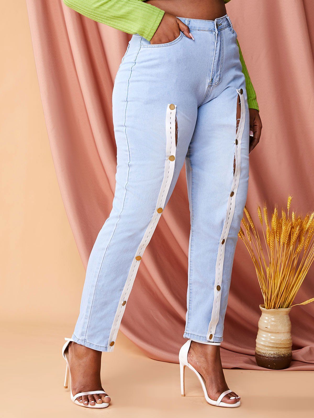 Fancy Skinny Front Slit Buttoned Tape Plus Size Jeans  
