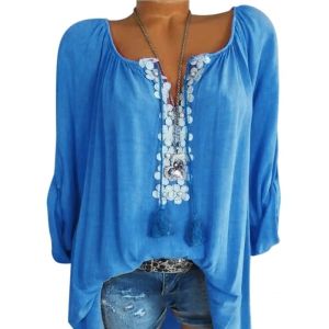

Plus Size Flower Applique Roll Tab Sleeve Tassel Blouse, Blue