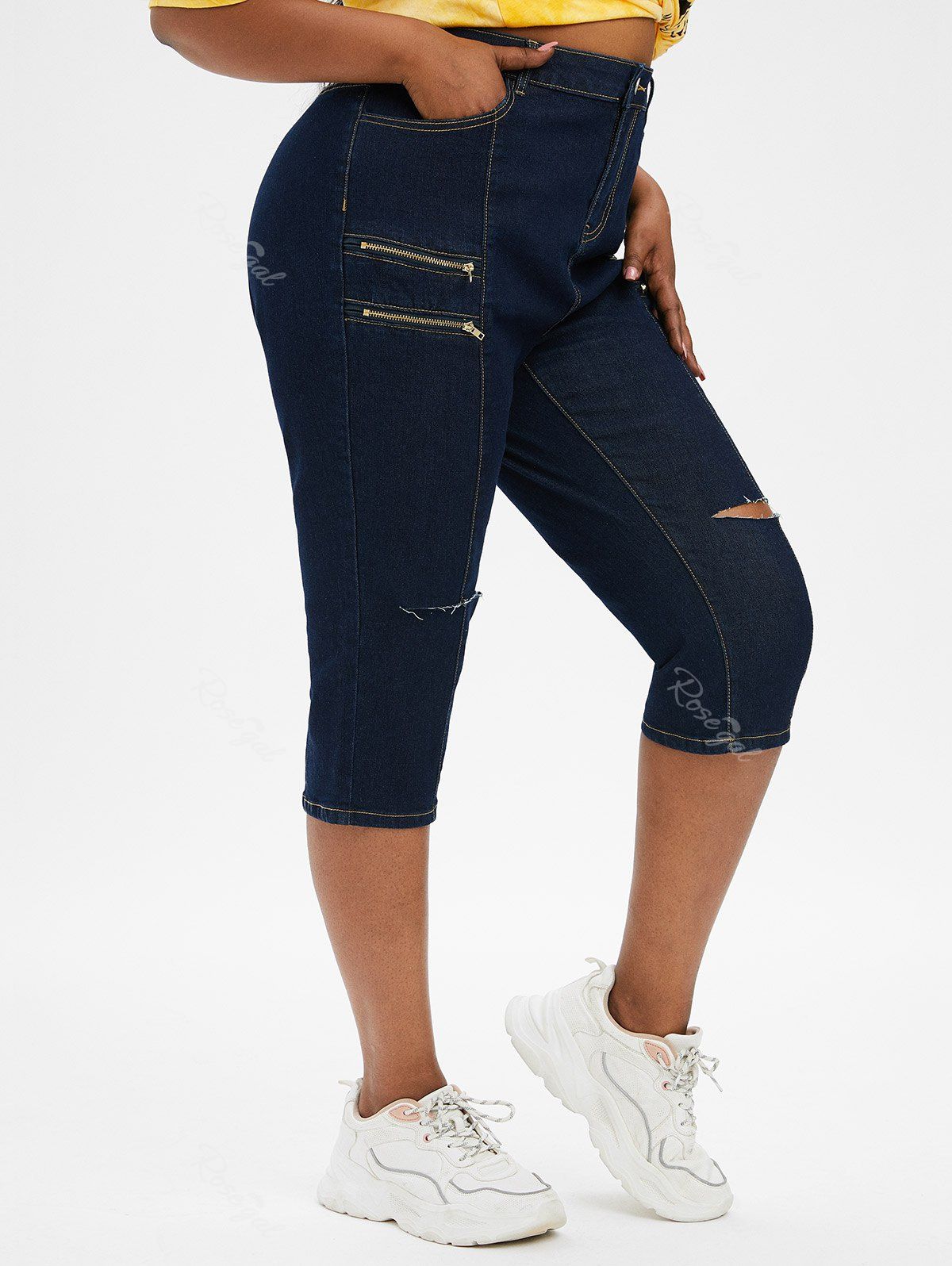 Hot Zippered Front Distressed Cutout Plus Size & Curve Capri Jeans  