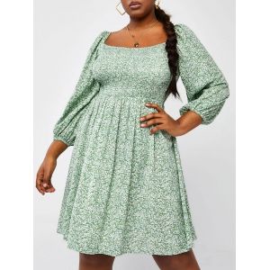 

Plus Size Floral Smocked Dress, Light green