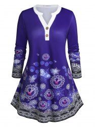 Plus Size Snowflake Elk V Notch Round Hem Tee -  