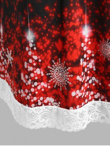 Plus Size Snowflake Print Lace Trim T Shirt