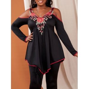 

Plus Size Floral Applique Cold Shoulder Irregular Tee, Black