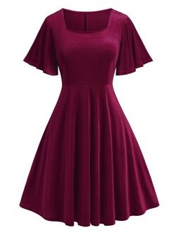 Plus Size Bell Sleeve Velvet Fit and Flare Dress - DEEP RED - 1X