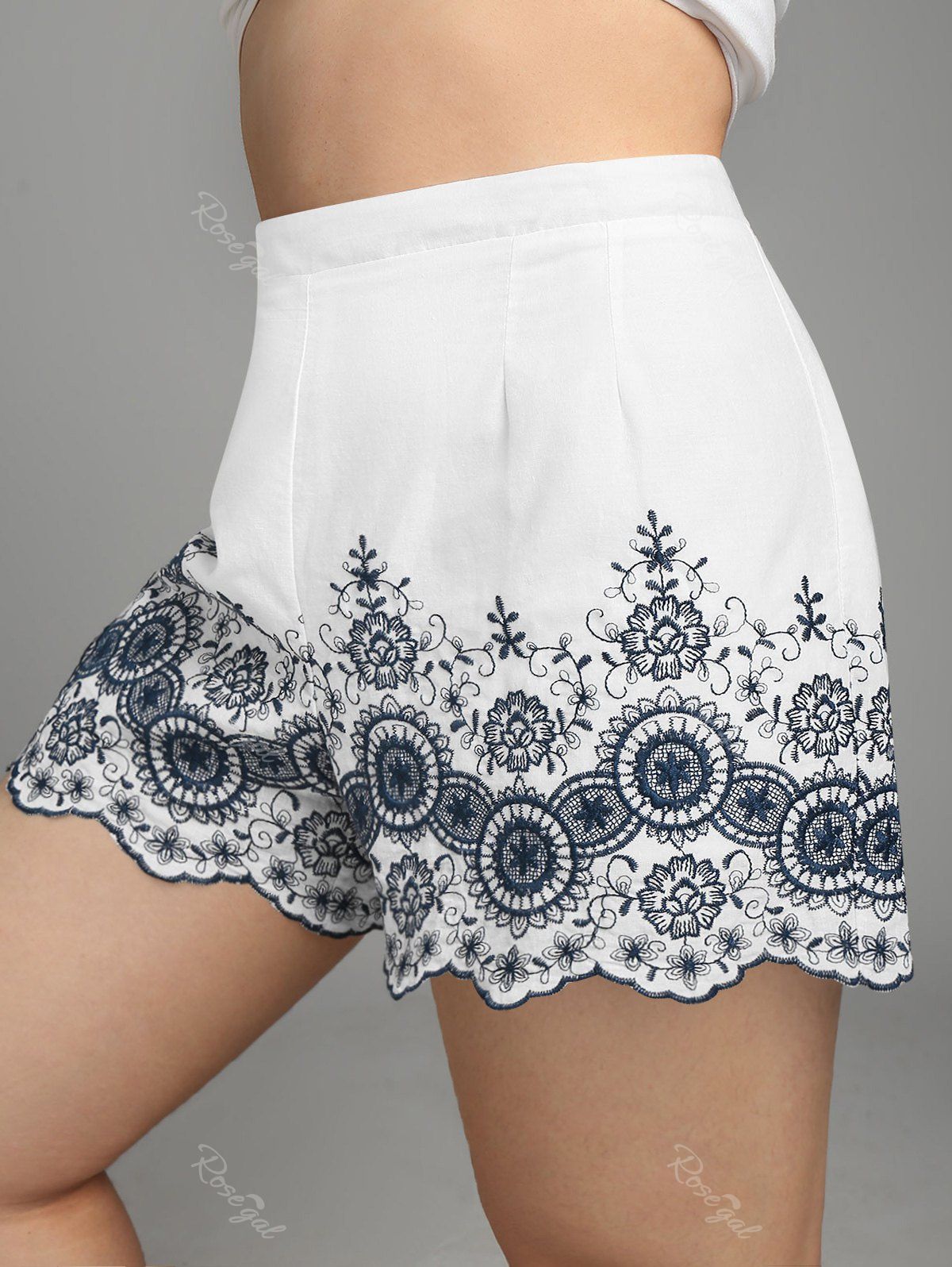 Cheap Plus Size High Rise Embroidered Scalloped  Shorts  