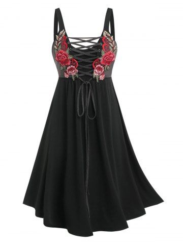 Plus Size Flower Embroidered Lace Up Backless Dress - BLACK - 3X
