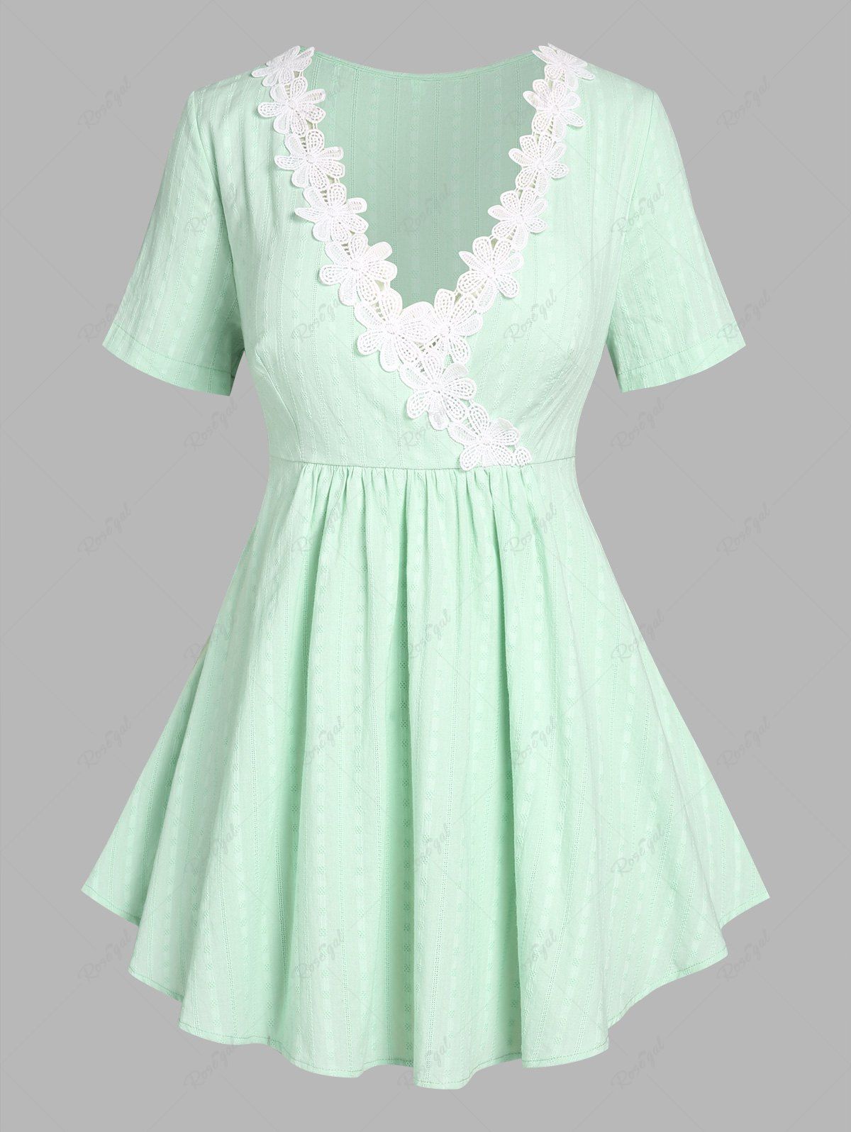 Outfits Plus Size & Curve Lace Guipure Plunge Blouse  