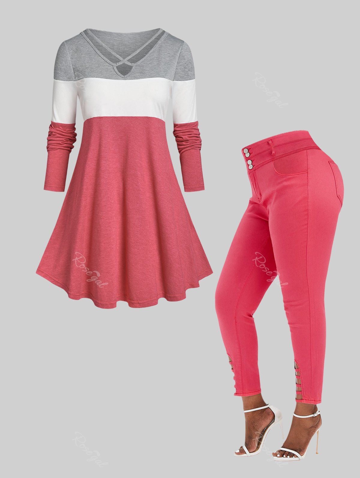 Fashion Plus Size Colorblock Tee and High Waisted Ladder Cut Jeans Outfit  