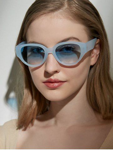 Wide Frame Simple Style Sunglasses - LIGHT BLUE