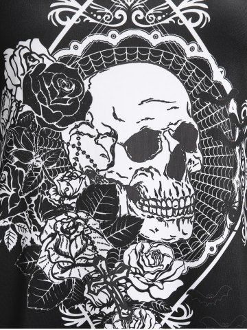 Plus Size & Curve Gothic Rose Skull Print Tee