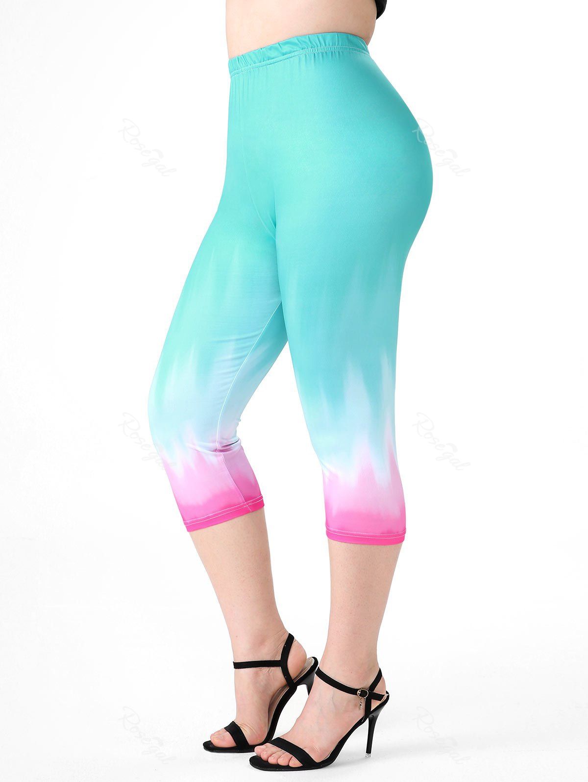 Discount Plus Size & Curve Ombre High Waisted Capri Leggings  