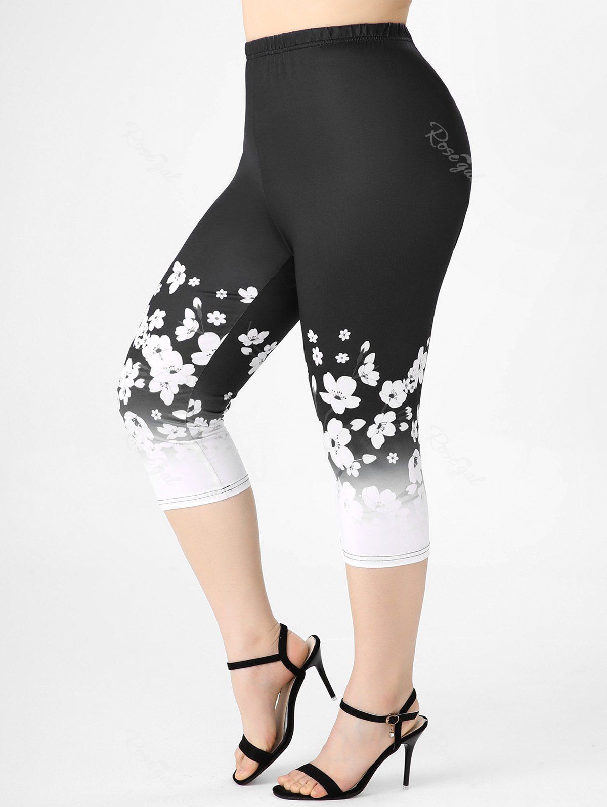 Trendy Plus Size & Curve Floral Print High Waist Capri Leggings  