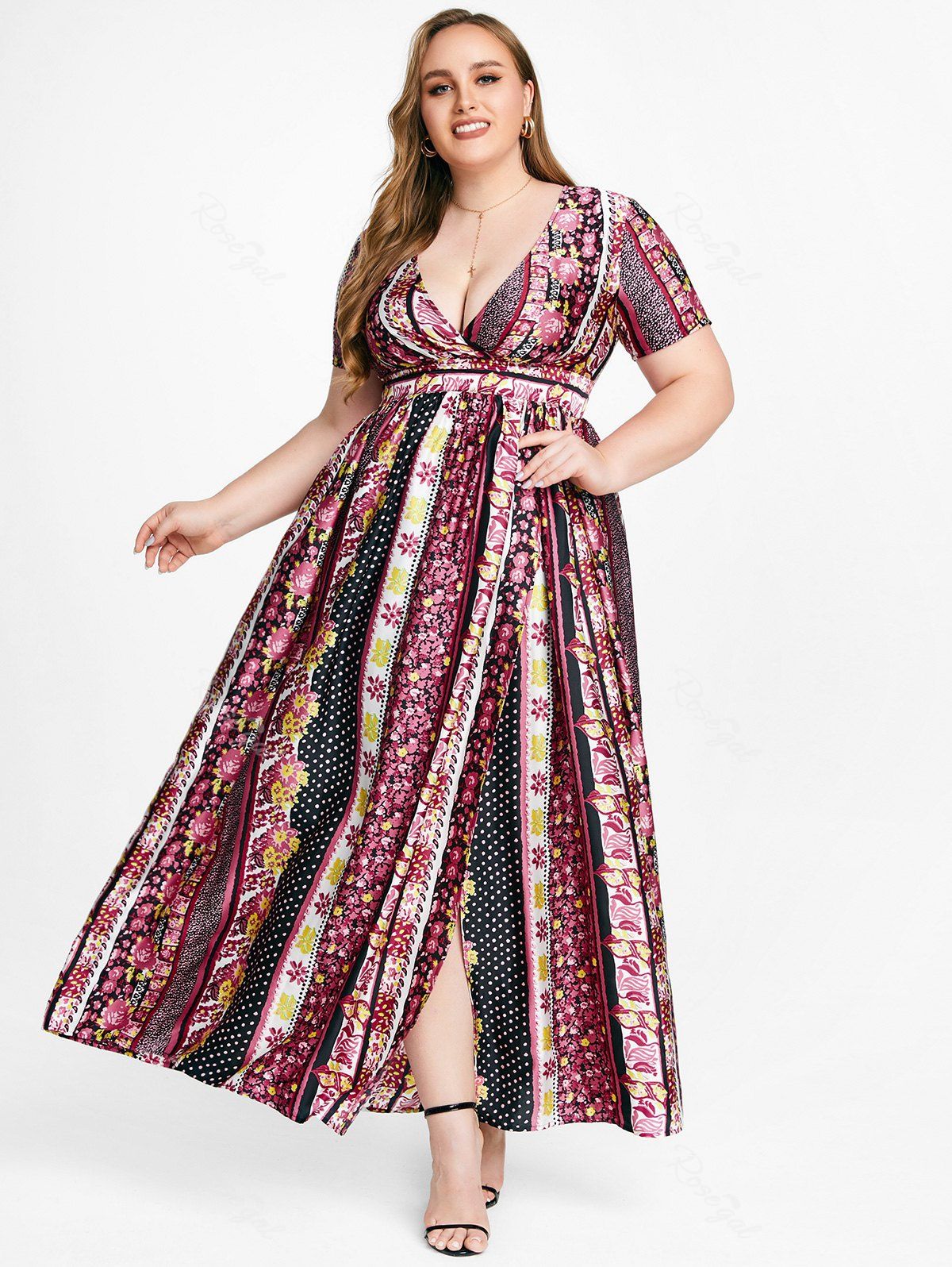Discount Plus Size & Curve Plunge High Slit Bohemian Print Dress  
