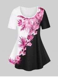 T-shirt Brodé Courbe à Imprimé Fleuri en Blocs de Couleurs de Grande Taille - Rose clair 1X | US 14-16