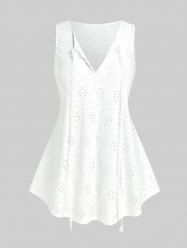 Plus Size Broderie Anglaise V Neck Solid Tank Top -  