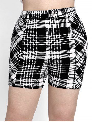 Plus size hot sale plaid shorts