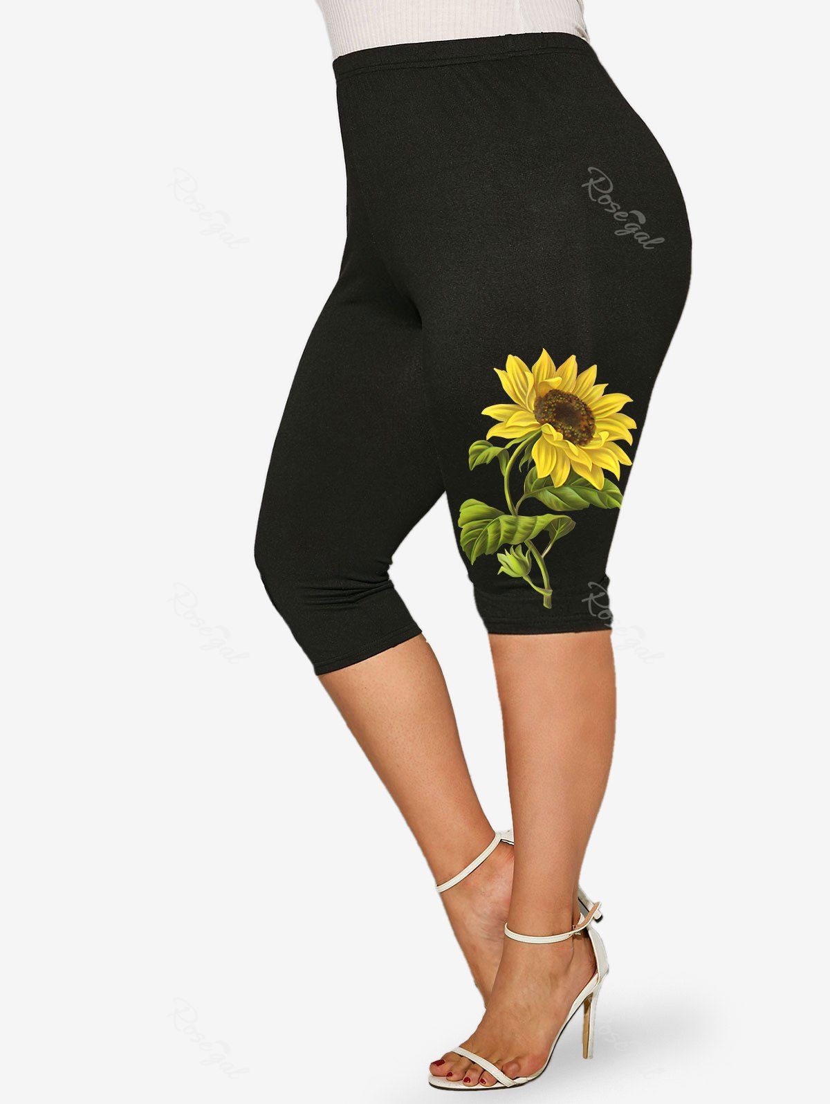 Discount Plus Size High Waist Sunflower Print Capri Leggings  