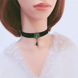 Gothic Retro Court Velvet Pendant Choker Necklace - BLACK