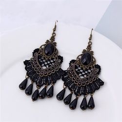 Boucles D'Oreilles Pendantes en Dentelle Motif Perles Fantaisies Style Gothique Vintage - BLACK